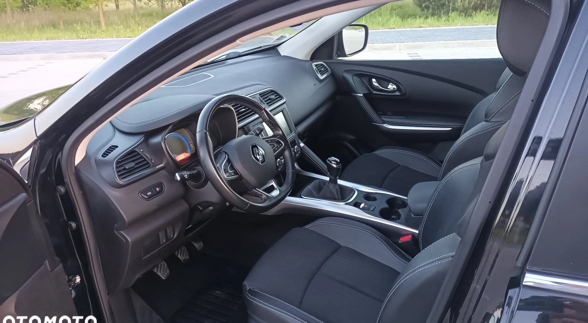 Renault Kadjar cena 49800 przebieg: 97693, rok produkcji 2017 z Kielce małe 154